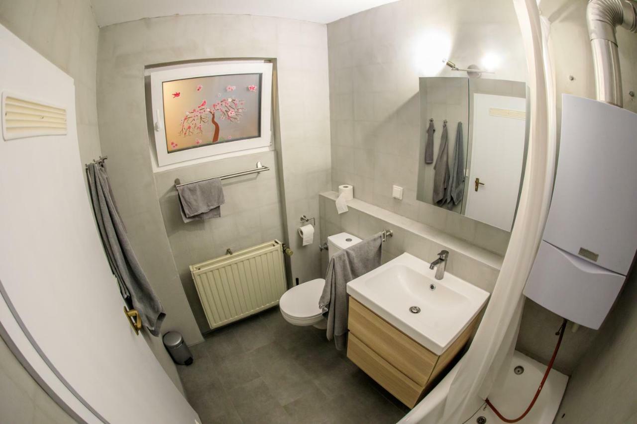 Studio Apartment - Terrace, Private Parking Place เวิร์ซบวร์ก ภายนอก รูปภาพ