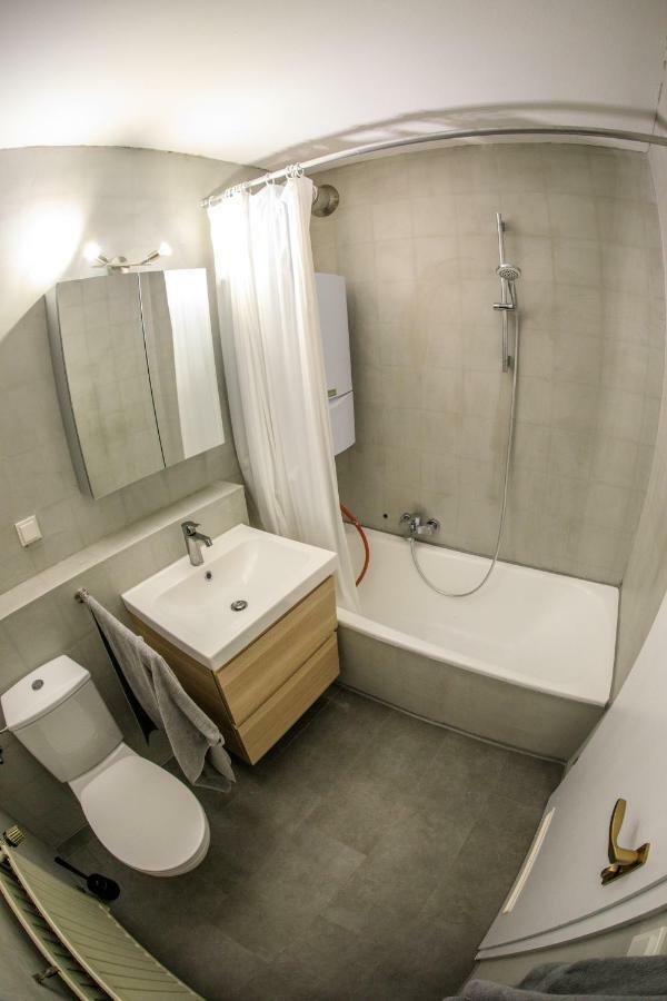 Studio Apartment - Terrace, Private Parking Place เวิร์ซบวร์ก ภายนอก รูปภาพ